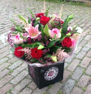 Flower Delivery London Service by Flower Station, London florist