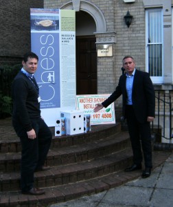 David Norris Director of EnviroGlaze Ltd donates to CHESS